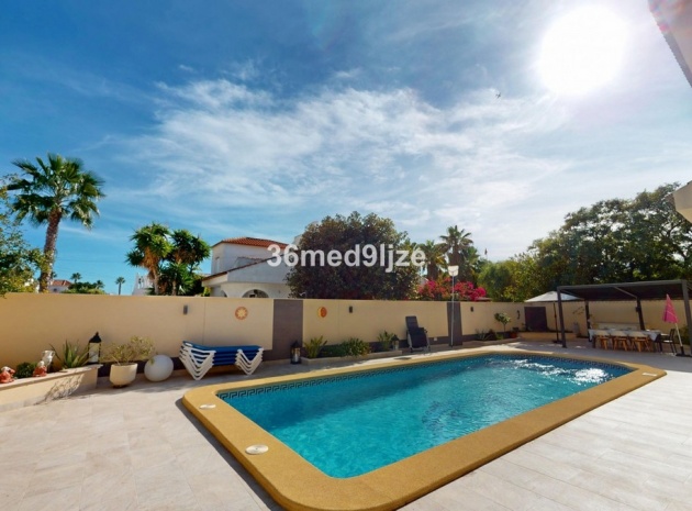 Återförsäljning - Villa - Los Alcazares - Los Narejos