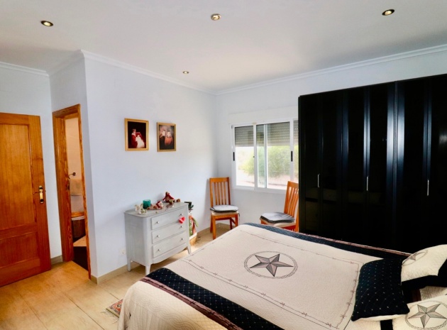 Wiederverkauf - Villa - Albatera - Albatera Centro