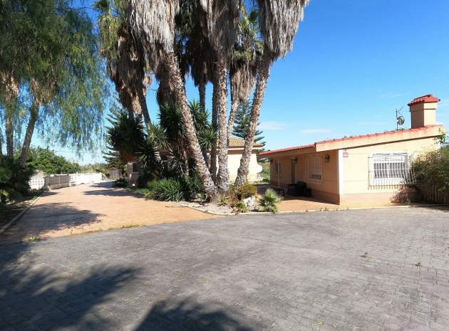 Wiederverkauf - Villa - Dolores - Dolores Centro