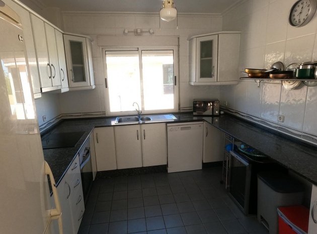 Återförsäljning - Villa - Algorfa - Algorfa Centro
