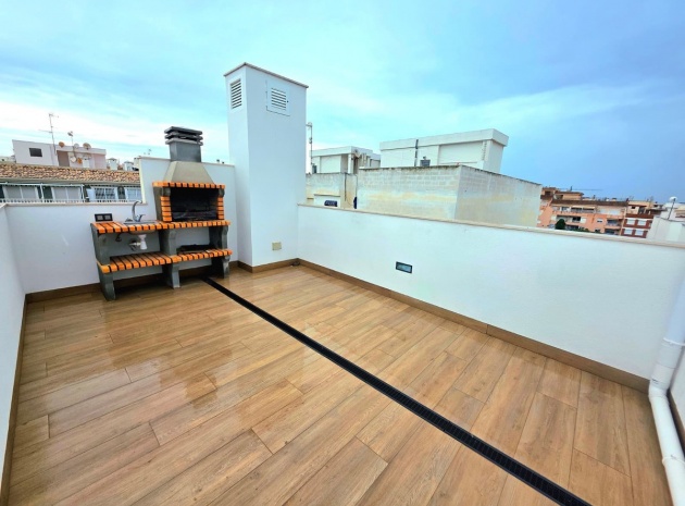 Återförsäljning - Lägenhet - Torrevieja - Torrevieja Centro