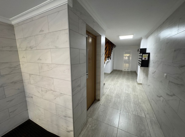 Revente - Appartement - Torrevieja - Torrevieja Centro
