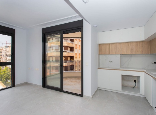 Återförsäljning - Lägenhet - Torrevieja - Torrevieja Centro