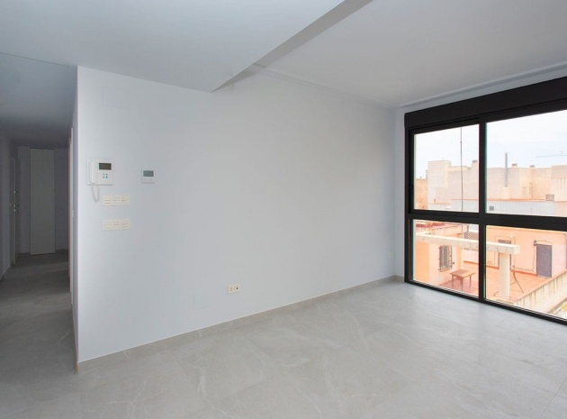 Återförsäljning - Lägenhet - Torrevieja - Torrevieja Centro