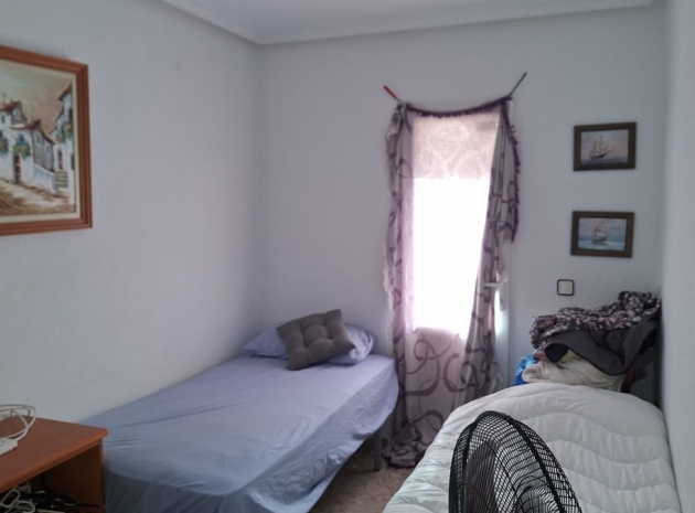 Resale - Villa - Torrevieja - La Mata