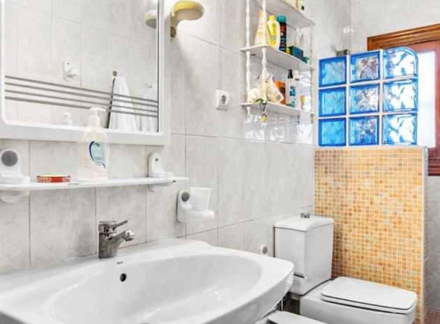 Wiederverkauf - Villa - Torrevieja - Torrevieja Centro