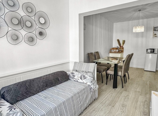 Wederverkoop - Appartement - Torrevieja - Torrevieja Centro