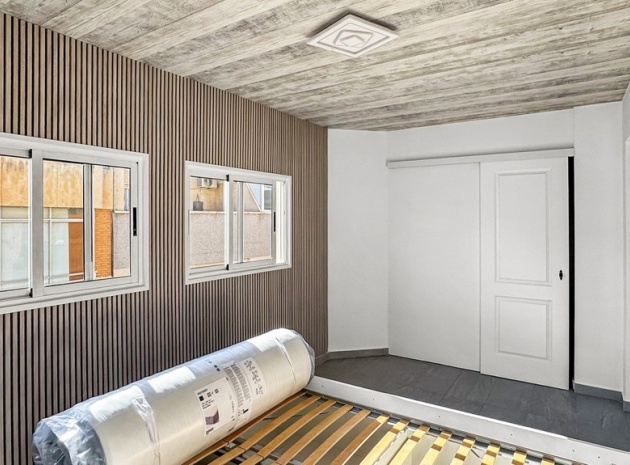 Wederverkoop - Appartement - Torrevieja - Torrevieja Centro