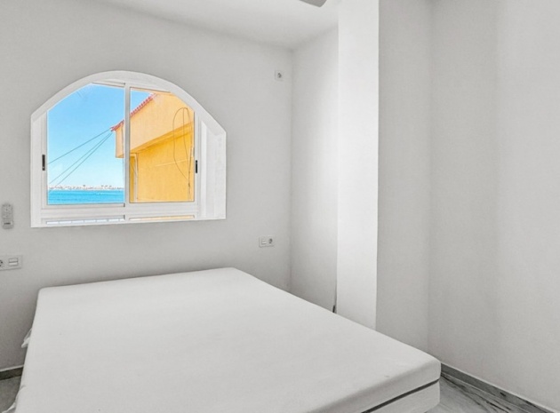 Resale - Apartment - Orihuela - Punta Prima
