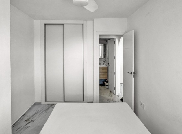 Resale - Apartment - Orihuela - Punta Prima
