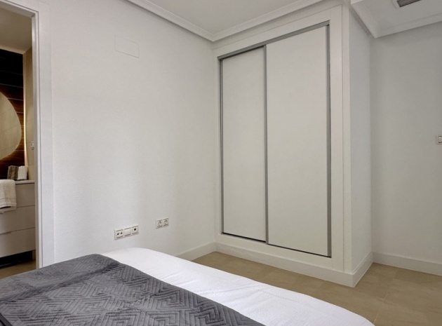 Revente - Appartement - Torrevieja - Torrevieja Centro