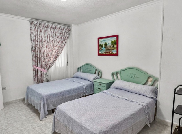 Revente - Appartement - Torrevieja - Playa De Los Locos