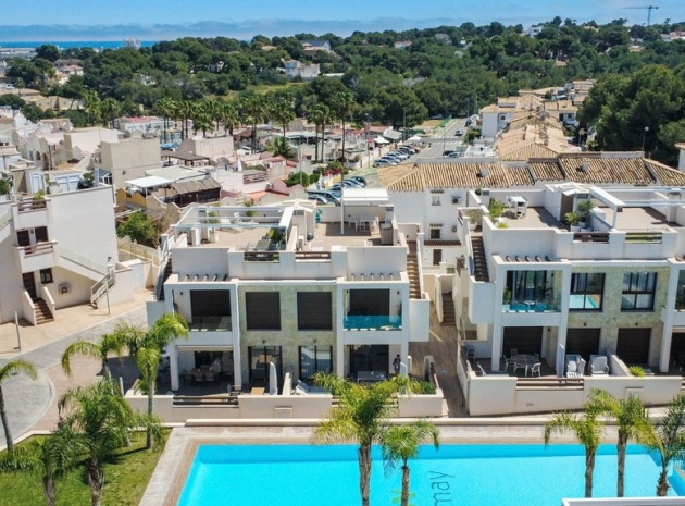 Resale - Apartment - Torrevieja - Torrevieja Centro