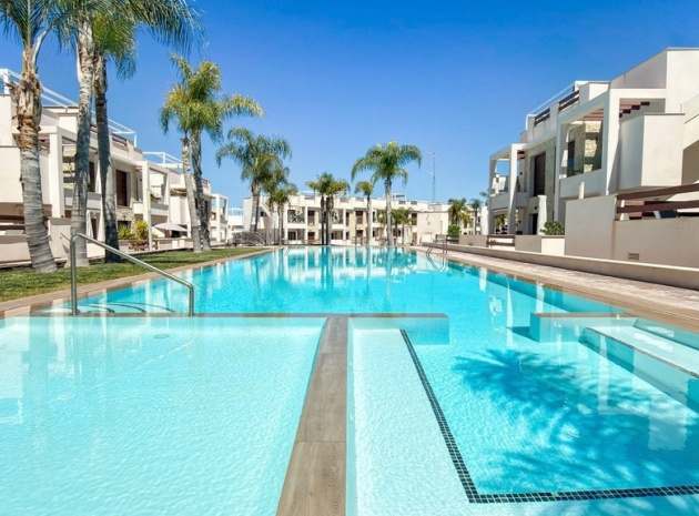 Resale - Apartment - Torrevieja - Torrevieja Centro