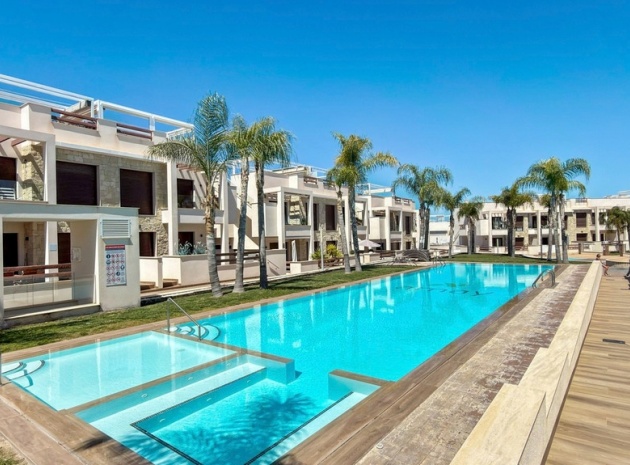Resale - Apartment - Torrevieja - Torrevieja Centro