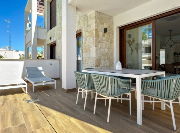 Resale - Apartment - Torrevieja - Torrevieja Centro