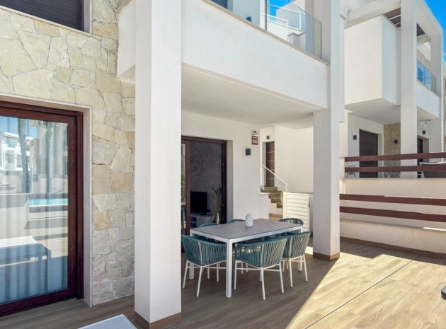 Resale - Apartment - Torrevieja - Torrevieja Centro