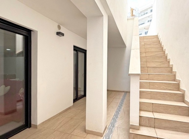 Wederverkoop - Villa - Orihuela - Villamartin