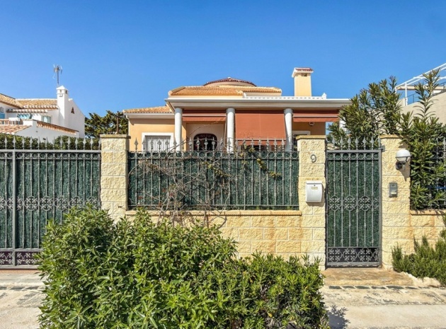 Återförsäljning - Villa - Torrevieja - Torrevieja Centro
