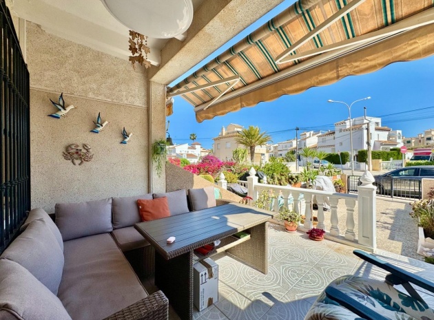 Resale - Townhouse - Villamartin - Las Filipinas