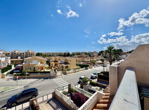 Resale - Townhouse - Villamartin - Las Filipinas