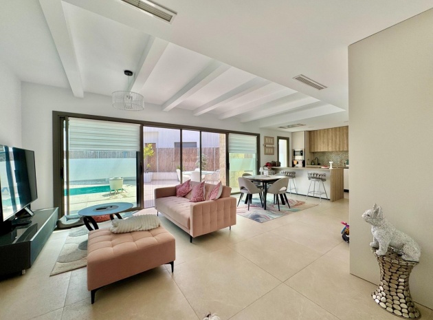Resale - Villa - San Miguel de Salinas - San Miguel de Salinas Centro