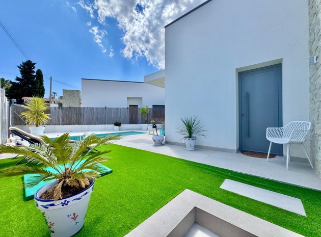 Resale - Villa - San Miguel de Salinas - San Miguel de Salinas Centro