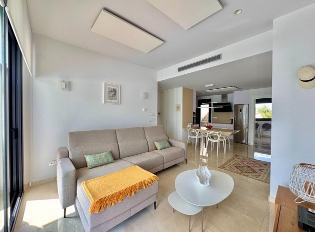 Resale - Villa - San Miguel de Salinas - San Miguel de Salinas Centro