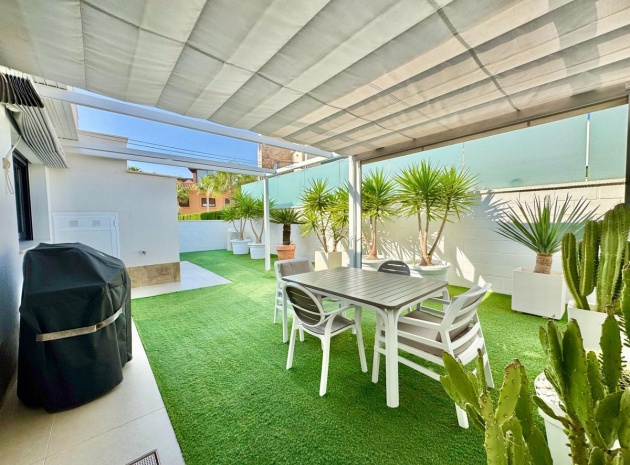 Resale - Villa - San Miguel de Salinas - San Miguel de Salinas Centro