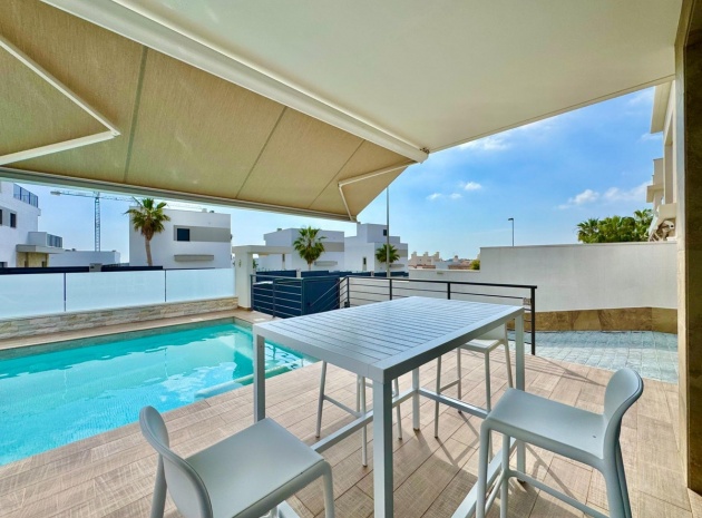 Resale - Villa - San Miguel de Salinas - San Miguel de Salinas Centro