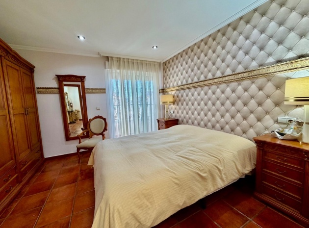 Wiederverkauf - Villa - Orihuela - La Zenia