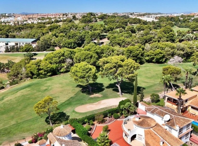 Wederverkoop - Villa - Orihuela - Villamartin