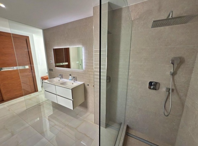 Wederverkoop - Villa - Orihuela - Villamartin