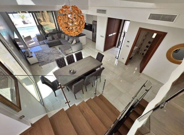 Wederverkoop - Villa - Orihuela - Villamartin