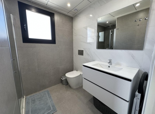 Resale - Apartment - Orihuela - Orihuela Costa