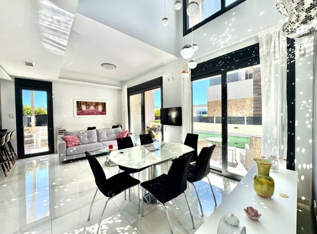 Återförsäljning - Villa - Orihuela - Cabo Roig