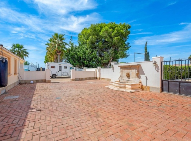 Wiederverkauf - Country Property - Almoradi - Heredades