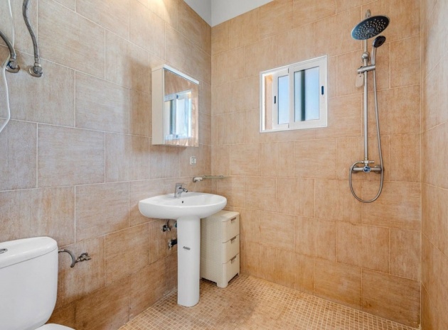Wiederverkauf - Country Property - Almoradi - Heredades