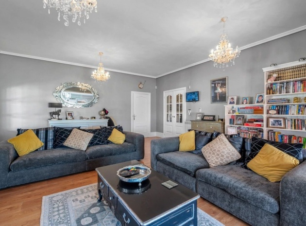 Wiederverkauf - Country Property - Almoradi - Heredades