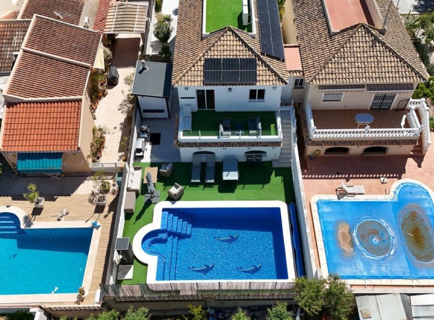Återförsäljning - Villa - Orihuela - Los Balcones
