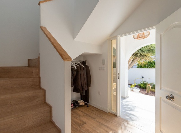 Återförsäljning - Villa - Orihuela - Los Balcones