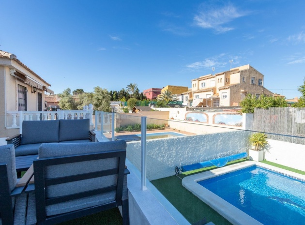 Återförsäljning - Villa - Orihuela - Los Balcones