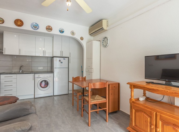 Wiederverkauf - Wohnung - Torrevieja - Lago Jardin
