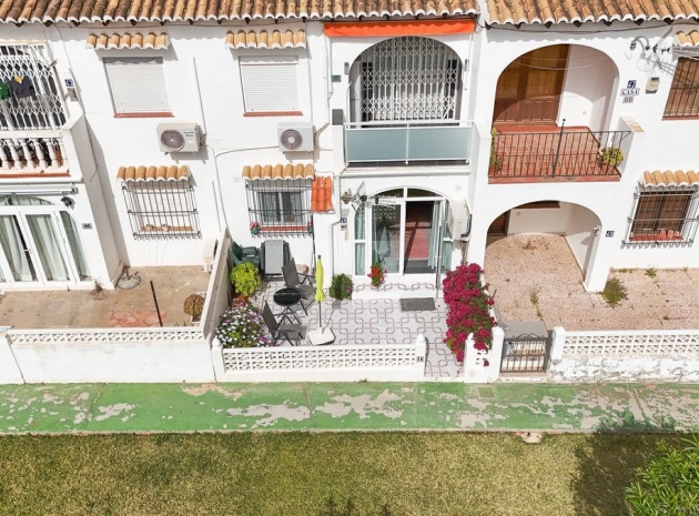 Wiederverkauf - Wohnung - Torrevieja - Lago Jardin