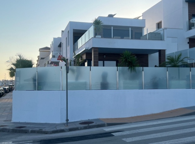 Resale - Villa - Los Montesinos - Los Montesinos Centro