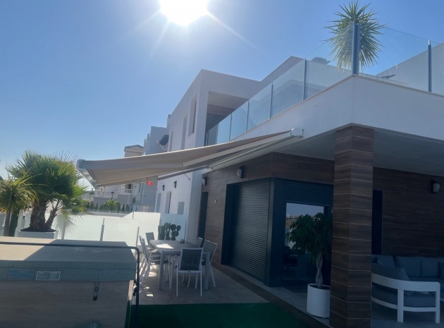 Resale - Villa - Los Montesinos - Los Montesinos Centro