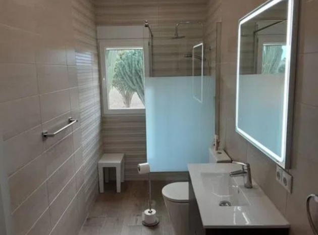 Resale - Villa - San Miguel de Salinas - San Miguel de Salinas Centro