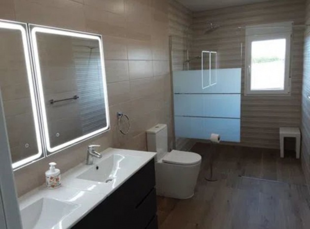Resale - Villa - San Miguel de Salinas - San Miguel de Salinas Centro