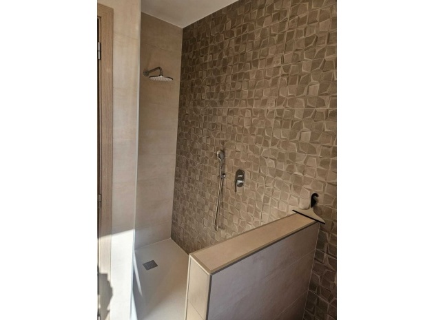 Resale - Villa - Torrevieja - Torrevieja Centro