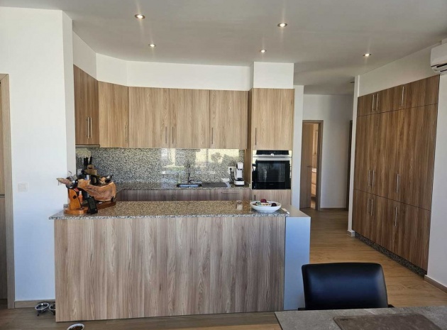 Resale - Villa - Torrevieja - Torrevieja Centro